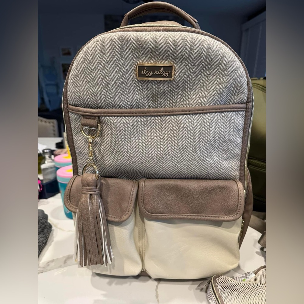 Itzy Ritzy Vanilla Late Bundle